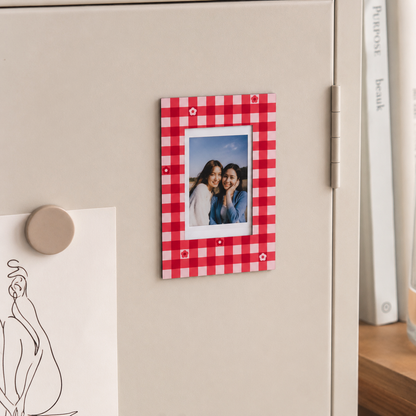 Picnic Magnetic Instax (Mini) Frame