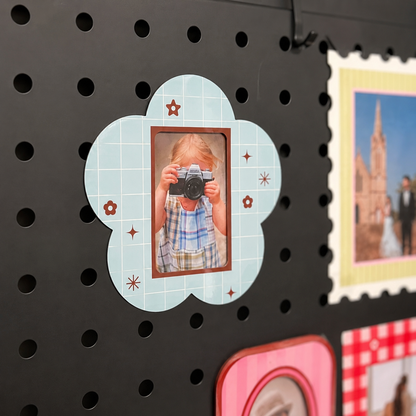 Daisy Grid Mini Magnetic Frame
